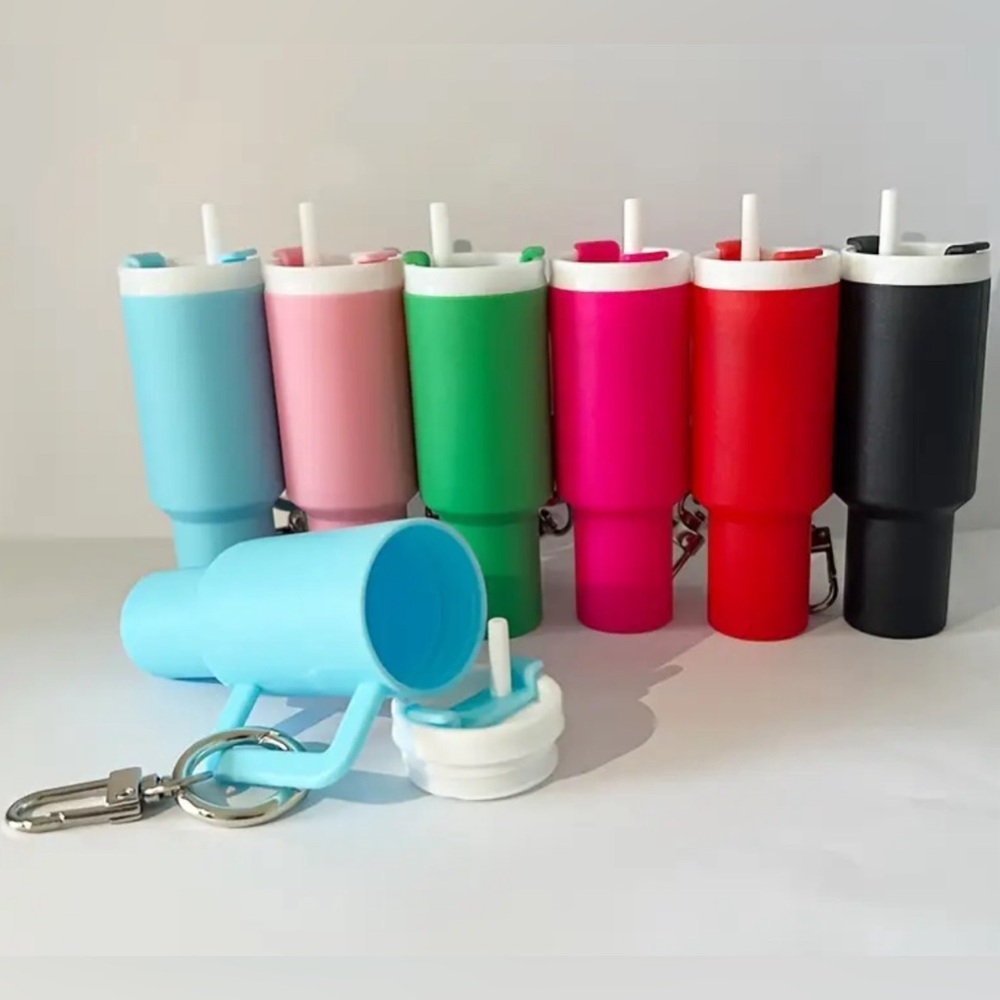 Mini Cup Keychain (2)